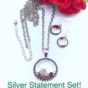 Silver Beaded Hammered Disc Earring Necklace Set
